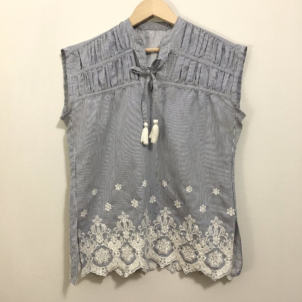 Handmade Pinstripe Sleeveless Tie Up Tassel Lace Hem Boho Top M